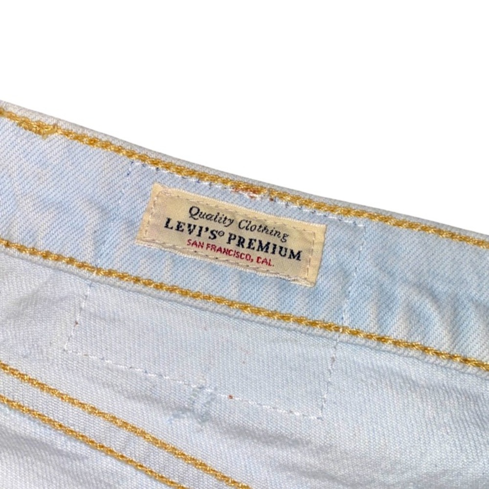 Levi’s Premium 501 Jean Shorts - Picture 4 of 4